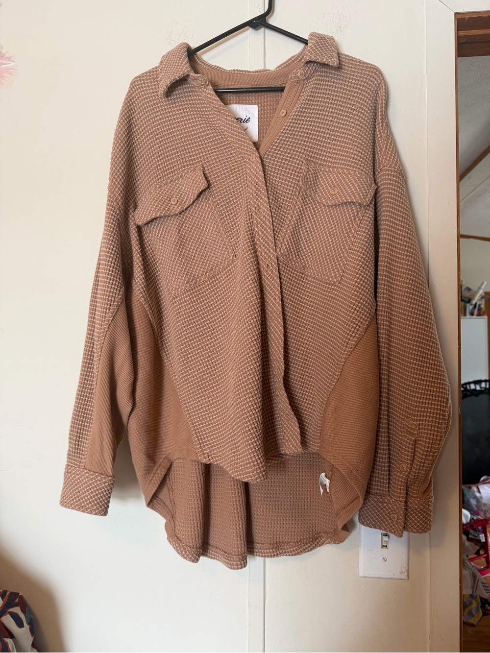 aerie Lumber Jane Button Down Shirt in Camel Brown Size Large Oversized Fall - Picture 3 of 5